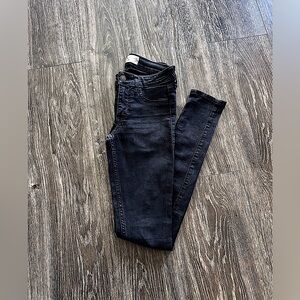 Hollister Super Skinny Jeans